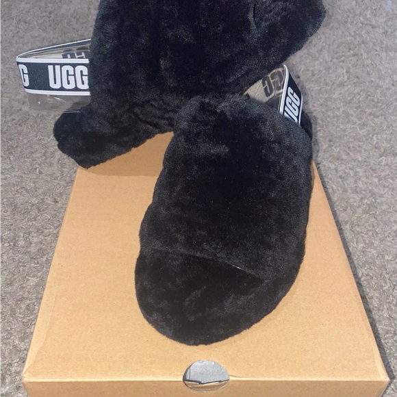 Uggs - Picture 6 of 8